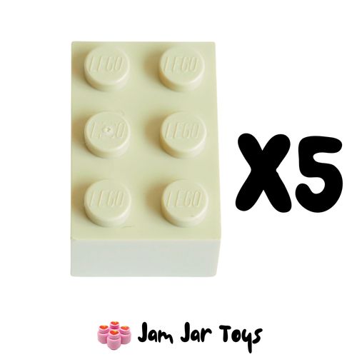 LEGO Five Tan Bricks 2 x 3. BK62