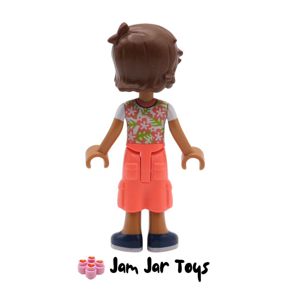 LEGO Friends Minifigure Leo - Flowered Shirt, Coral Cropped Trousers Rear View