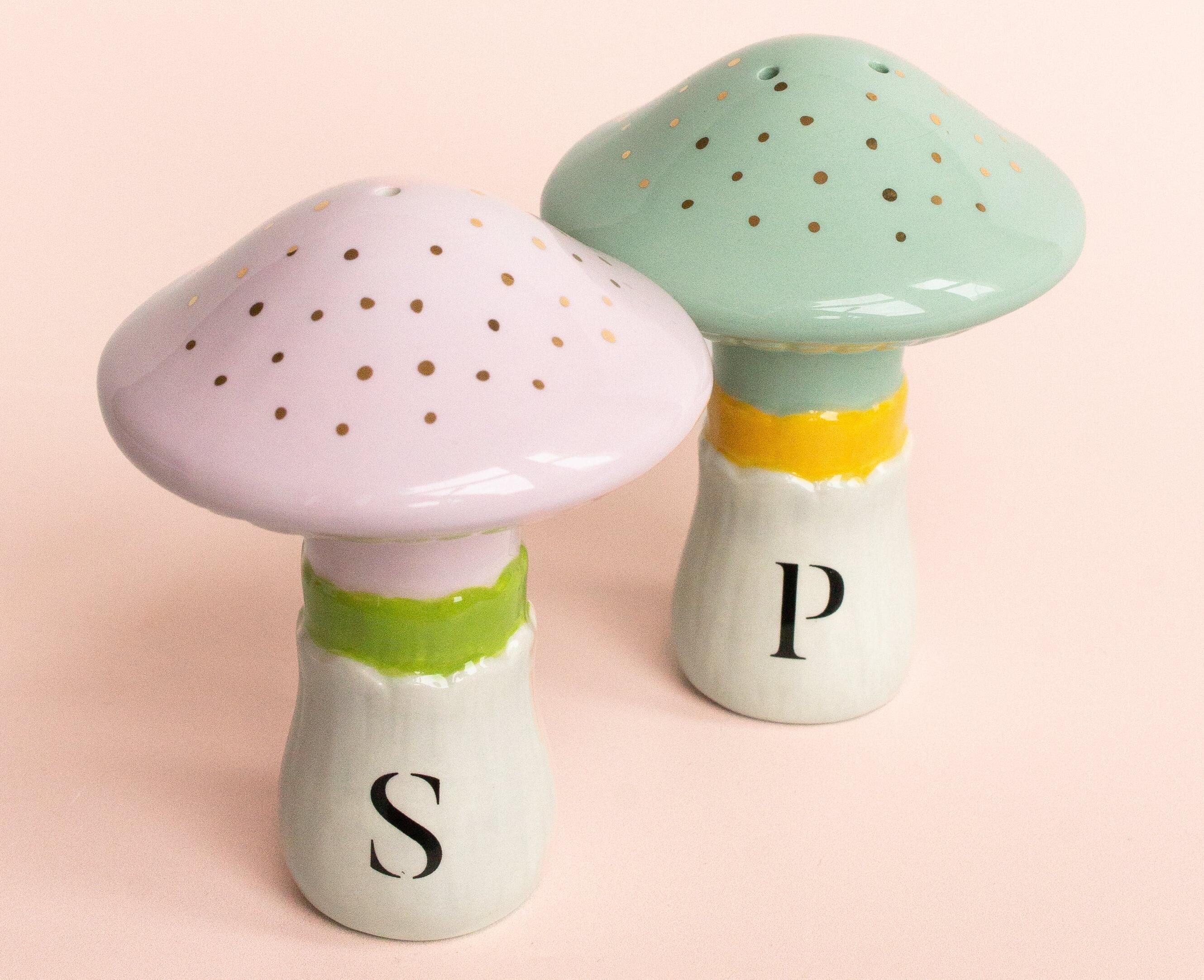 Yvonne Ellen Salt & Pepper Shakers Mushroom