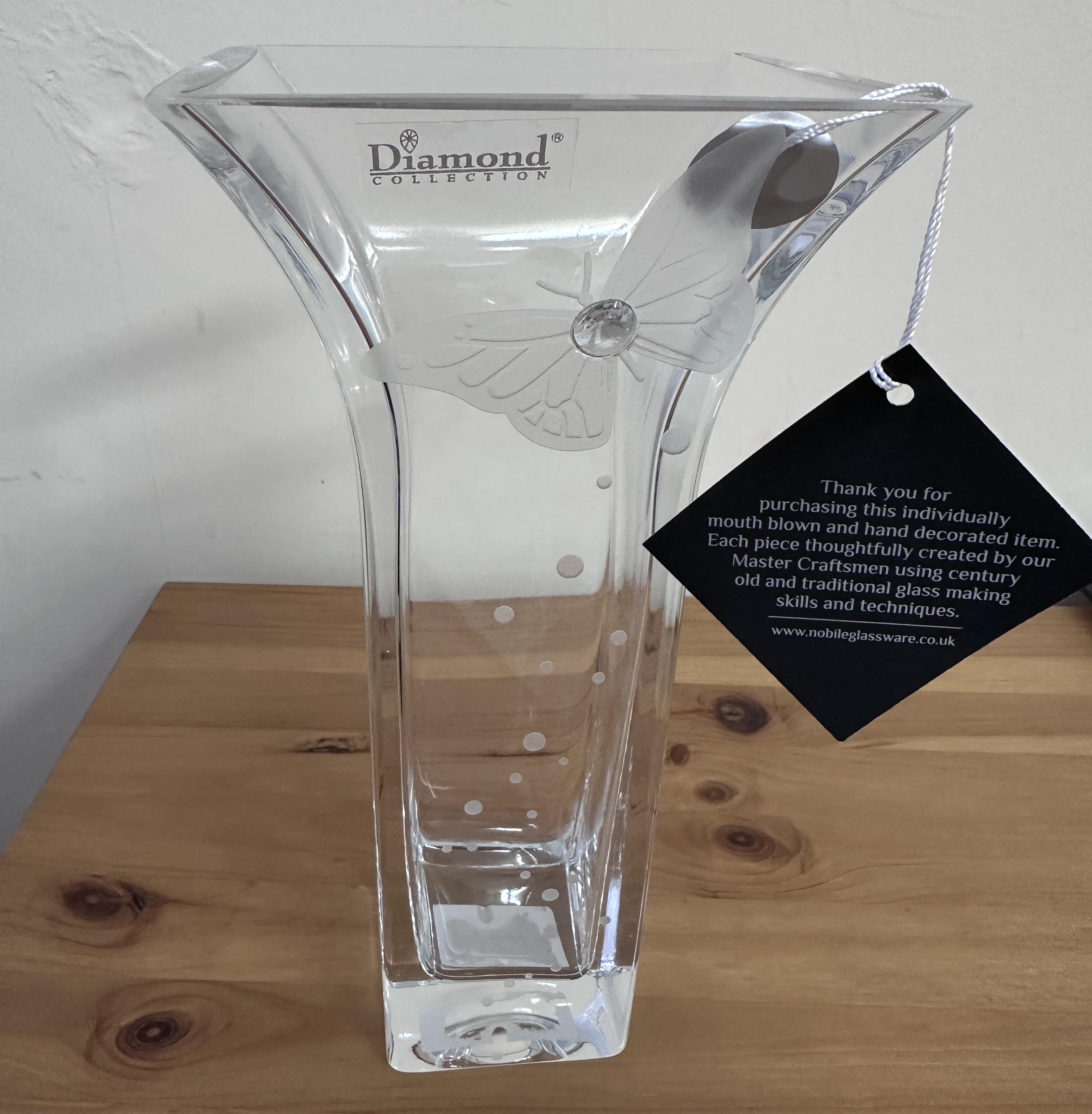 Nobile Glass Plain Flared Square Vase with Swarovski Diamond Butterfly 22.5cm