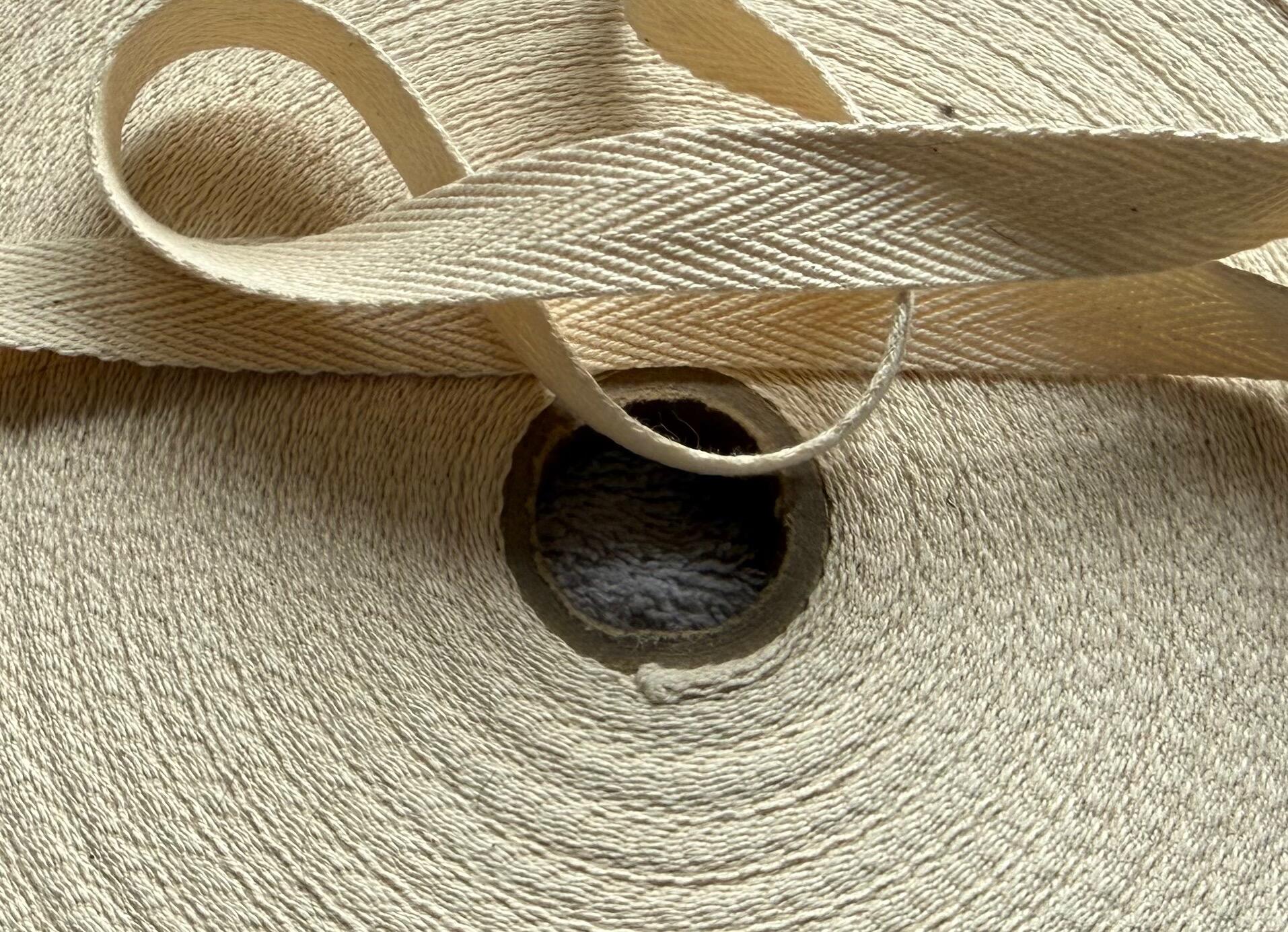 Cotton twill tape cream
