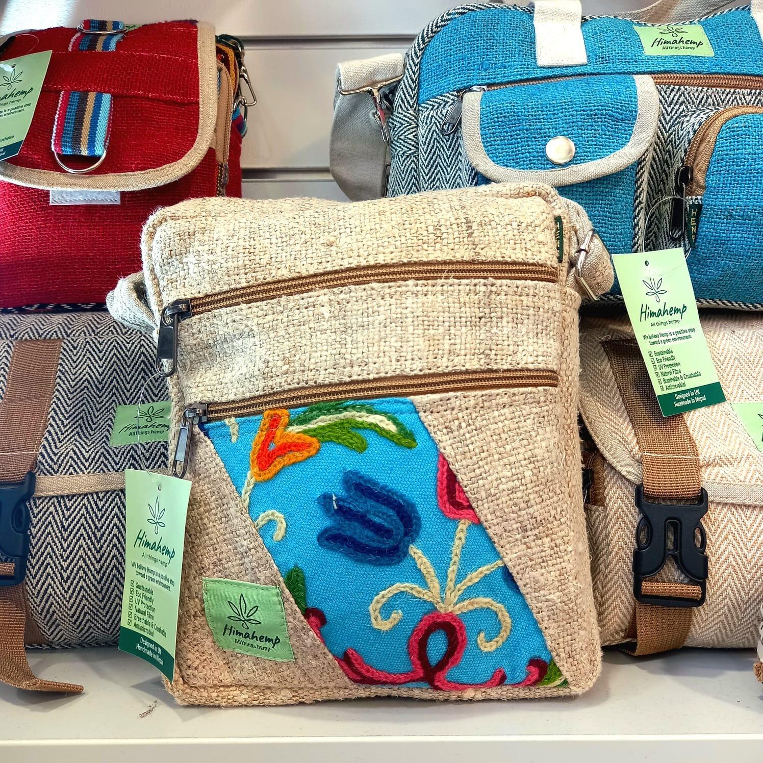 Multi Pocket Crossbody bag in Natural colour blue