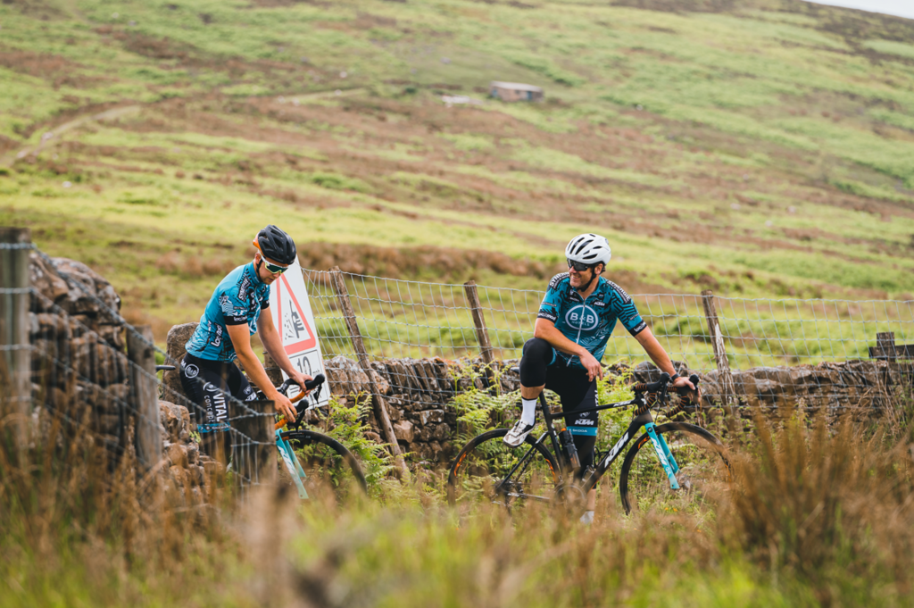 Men In Glaz - UK Tribute - KTM Revelator Alto Elite Video