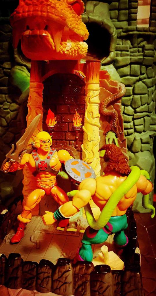 He-Man Masters of The Universe Origins "The Snake Pit" Battle for Castle Grayskull