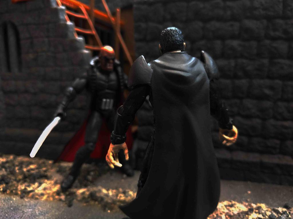Blade vs Deacon Frost Marvel Universe 3.75" Awesome Action Figures UK