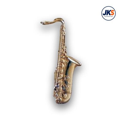 20 x Gold Saxophone Pin Badges