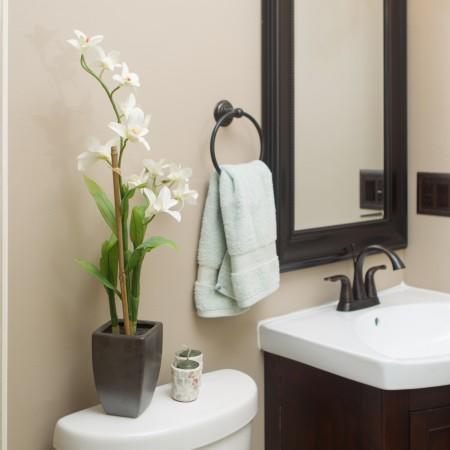 4 Easy (And Affordable) Bathroom Upgrades for New Home Owners