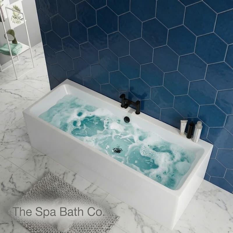 12 Jet Beaufort Malin DE 1600 x 700 mm Double Ended Whirlpool Bath with water Room Shot