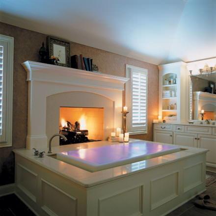 4 Ways to Create a Luxury Bath Experience in Your Own Home