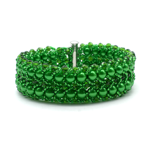 Double Row Flat Spiral Bracelet festive green bracelet making kit — DIY set with beads and instructions for creating handmade jewelry