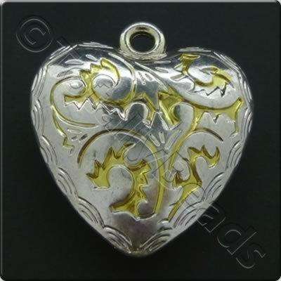 Metalised Silver Heart 42x45x13mm