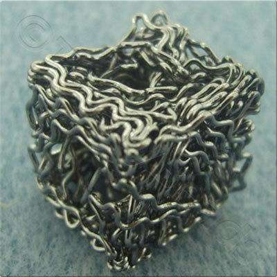 Single Wire Beads - Cube 15mm - Black 3pcs
