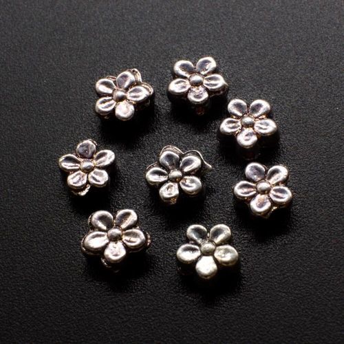 Metal Bead 5 Petal Flower 7mm 25pcs   Antique Silver for jewellery making