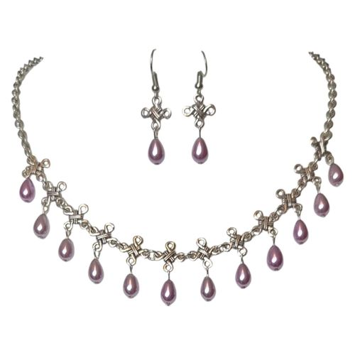 Judith Jewellery Lilac jewelry making kit — DIY set with beads and instructions for creating handmade jewelry