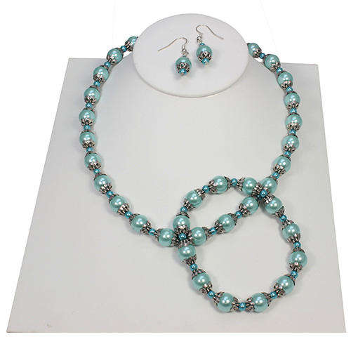 Petula Aqua Necklace Kit necklace making kit — DIY set with beads and instructions for creating handmade jewelry