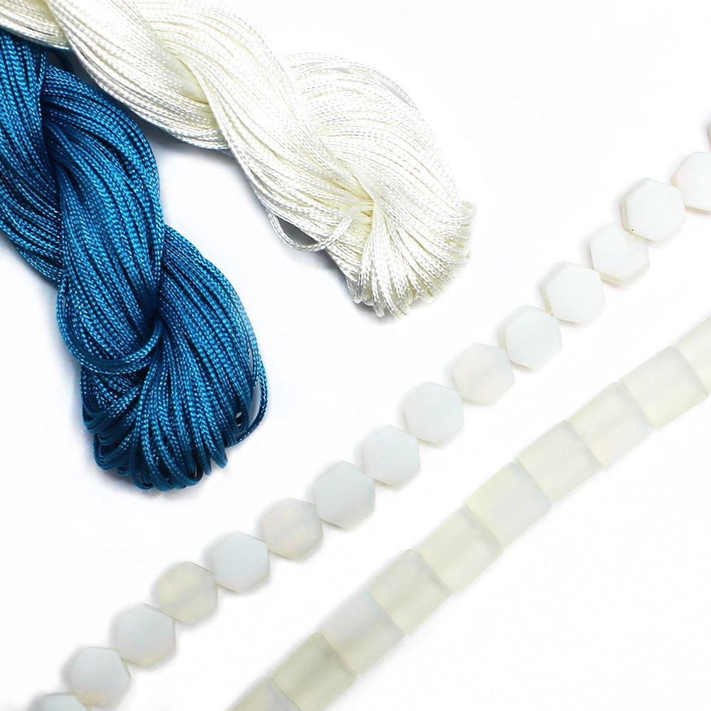 Bracelet Macrame kit  - Blue & White