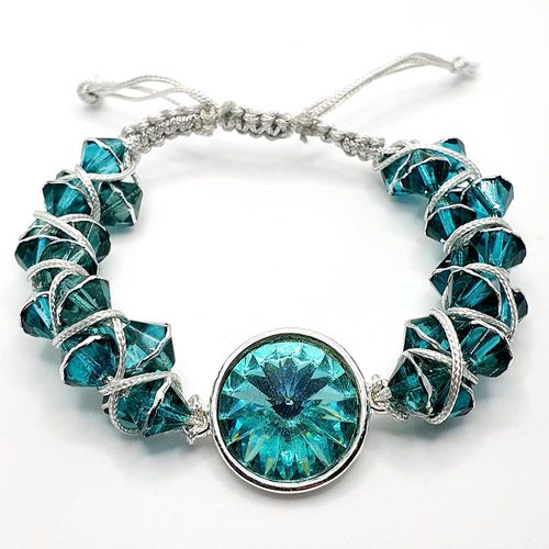 Macrame Rivoli Bracelet aqua bracelet making kit — DIY set with beads and instructions for creating handmade jewelry