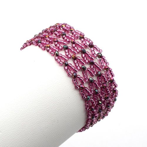 Diane Bracelet mermaid pink bracelet making kit — DIY set with beads and instructions for creating handmade jewelry