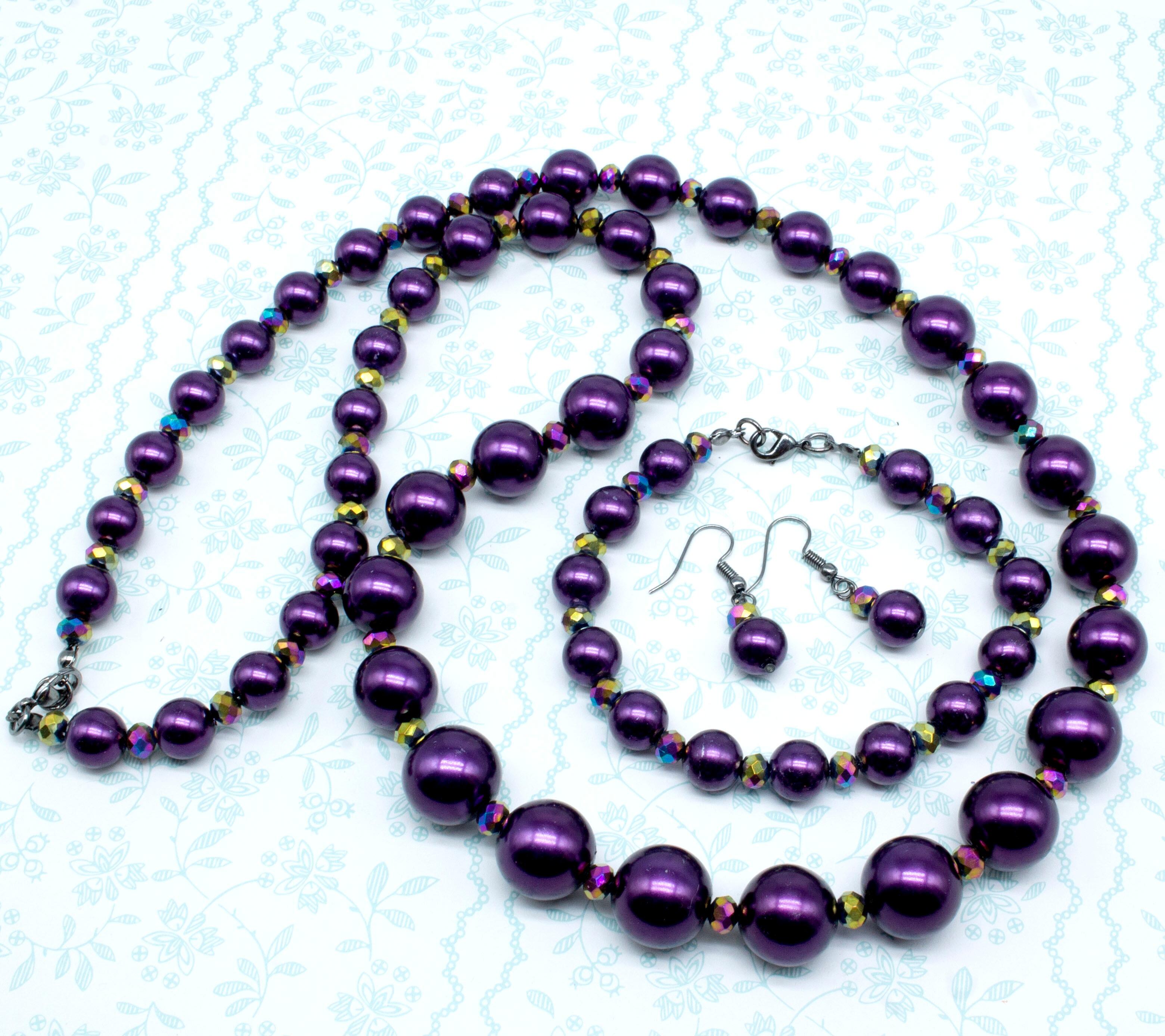 Graduated Pearl & Crystal Jewellery dark mulberry jewelry making kit — DIY set with beads and instructions for creating handmade jewelry