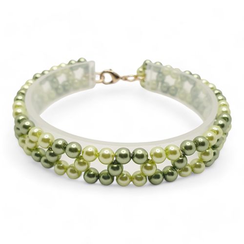 Dionne Pearl Bracelet makes 3 spring greens bracelet making kit — DIY set with beads and instructions for creating handmade jewelry