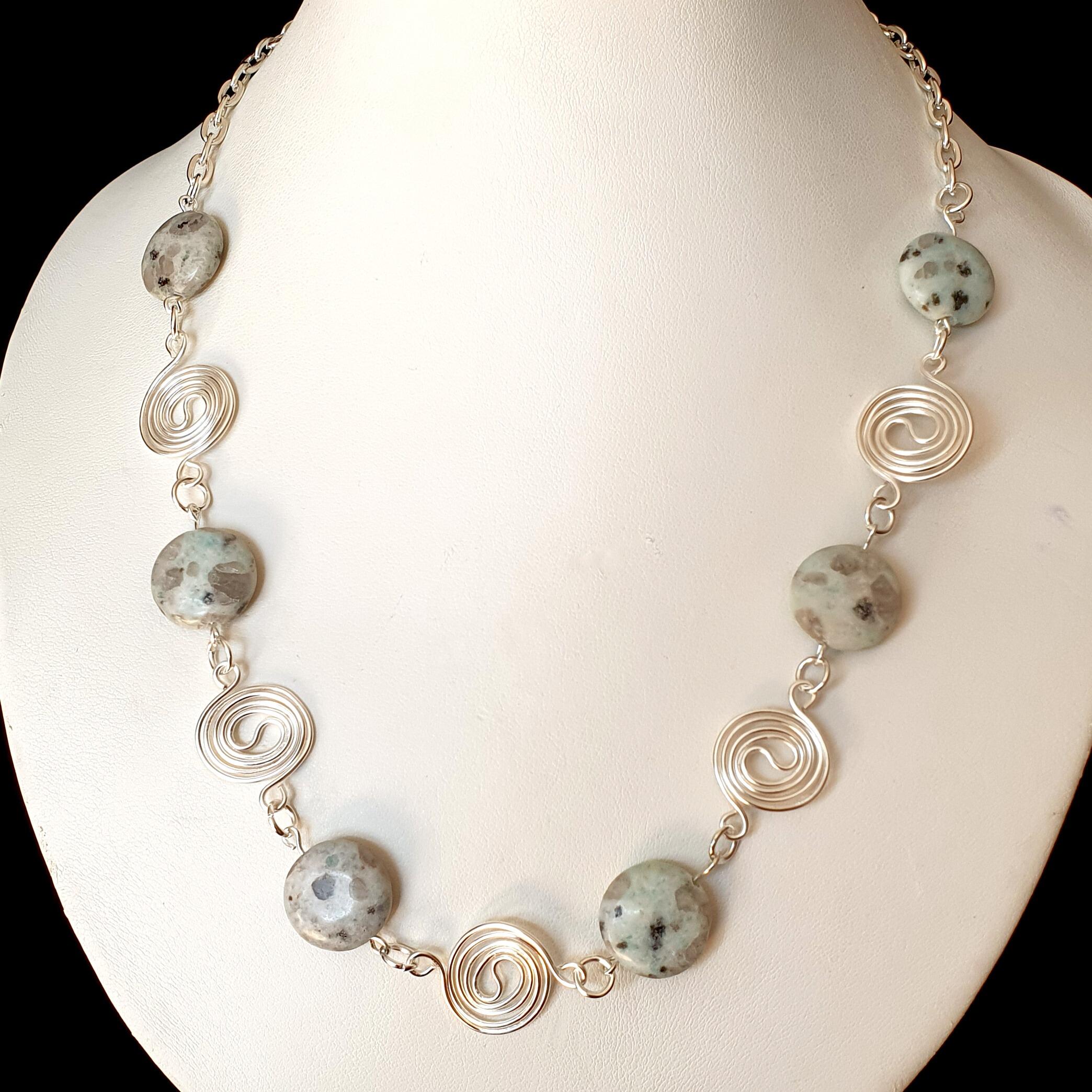 Nevaeh Coin Necklace kiwi japser necklace making kit — DIY set with beads and instructions for creating handmade jewelry