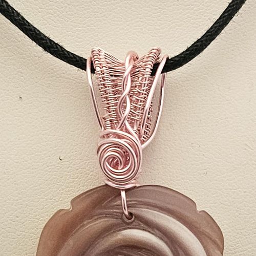 Bail Wire Pack for Shell Pendant Makes 2 rose gold jewelry making kit — DIY set with beads and instructions for creating handmade jewelry