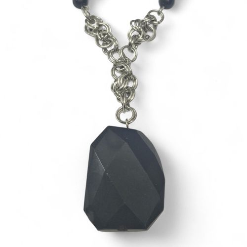 Volcano Chainmaille Necklace black necklace making kit — DIY set with beads and instructions for creating handmade jewelry