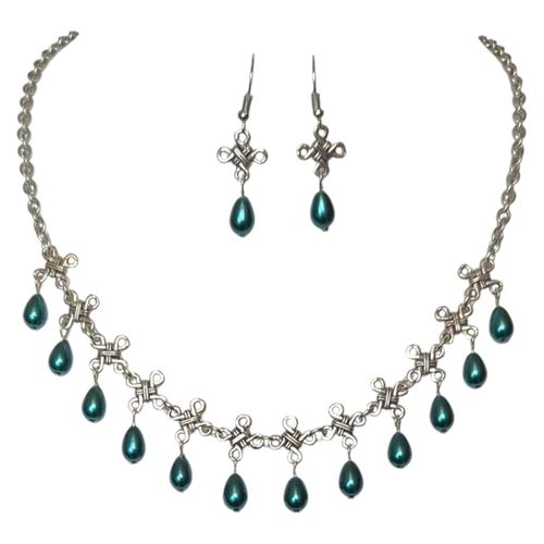 Judith Jewellery Teal jewelry making kit — DIY set with beads and instructions for creating handmade jewelry