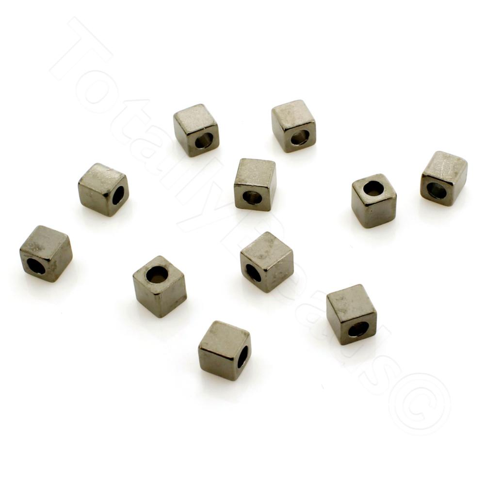 Spacer Beads - Black Plated Cubes - 3mm 25 pcs