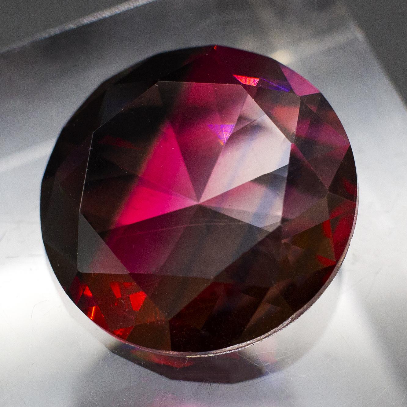 Crystal Round Cabochons 18mm - Crystal Pink Charcoal