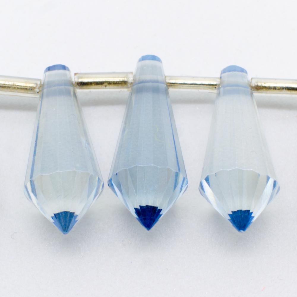 Crystal Point Drop 19mm - Hint of Blue