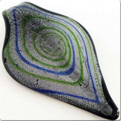 Lampwork Pendant - Shield 75mm - LPK07