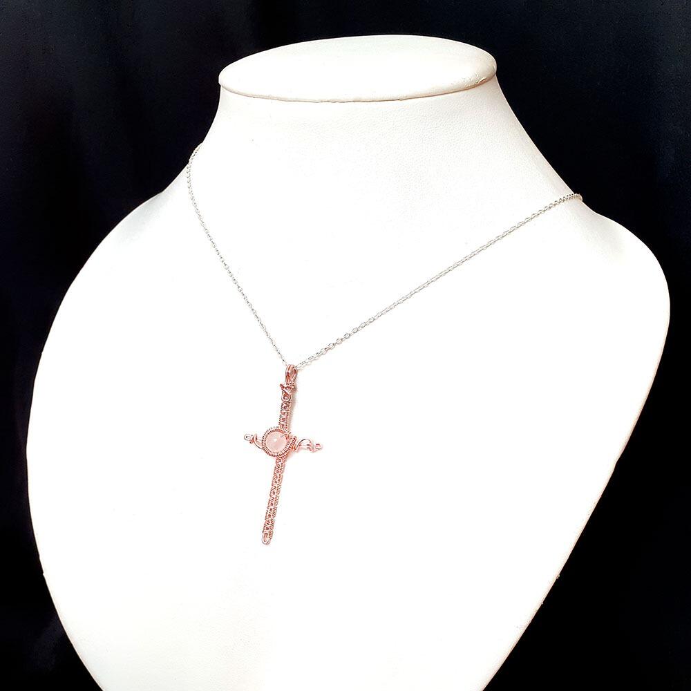 Cross Pendant Rose