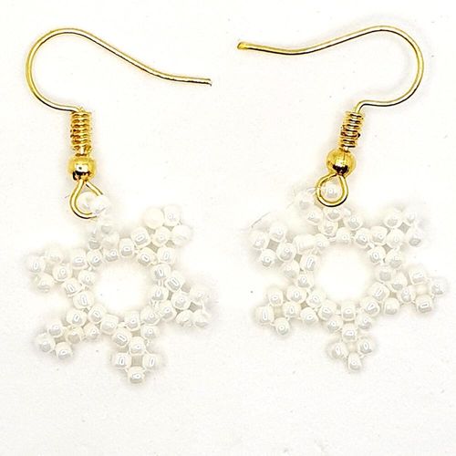 Snowflake Seed Bead Earrings 5 Pairs white earring making kit — DIY set with beads and instructions for creating handmade jewelry