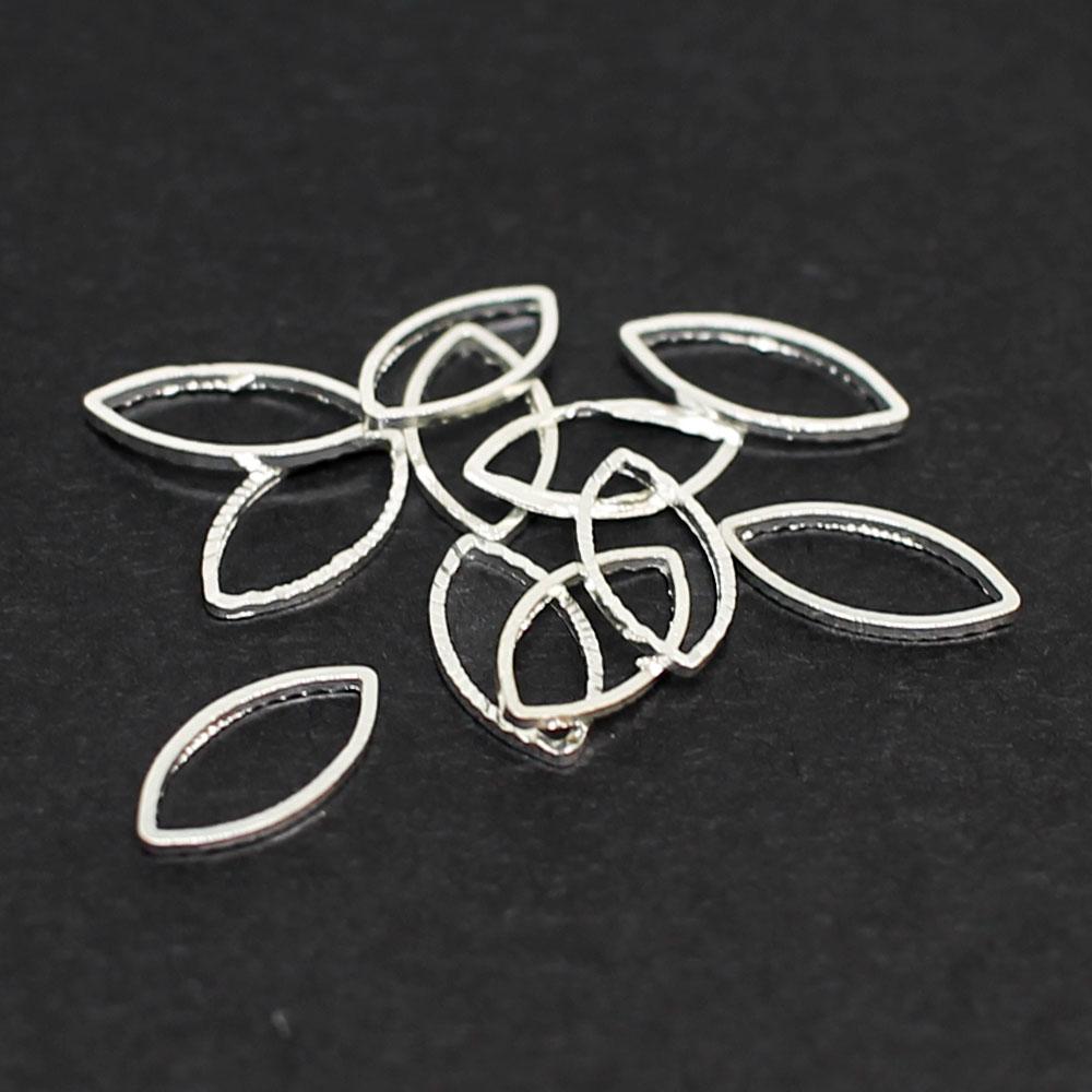 Geometric Oval Silver Plated Rings - 12 x 6mm - 2g