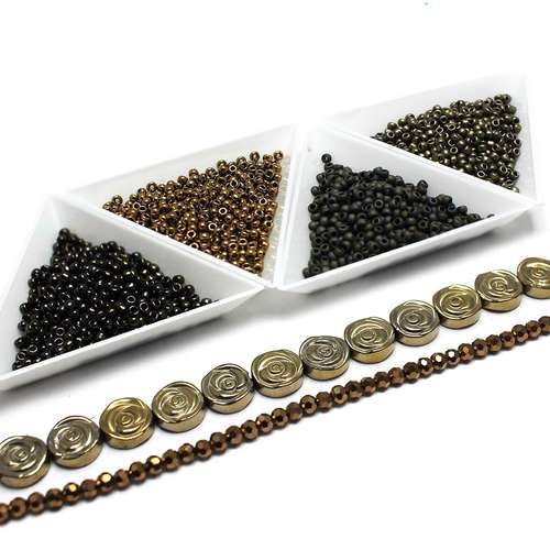 Flat Herringbone gold jewelry making kit — DIY set with beads and instructions for creating handmade jewelry