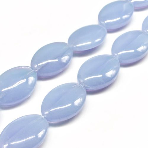 Glass Beads 19mm Flat Oval   Milky Lilac 14" String for jewellery making