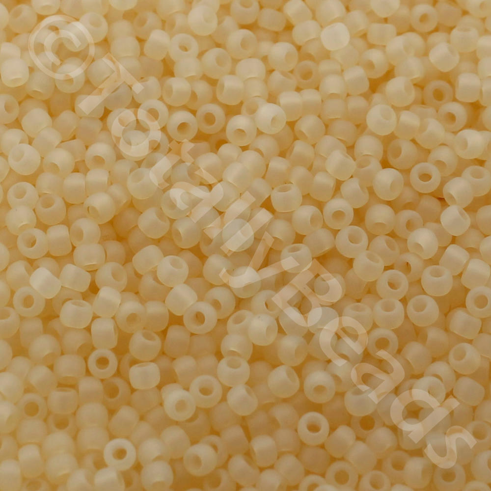 Toho Size 11 Seed Beads 10g - Ceylon Frost Lt Ivory
