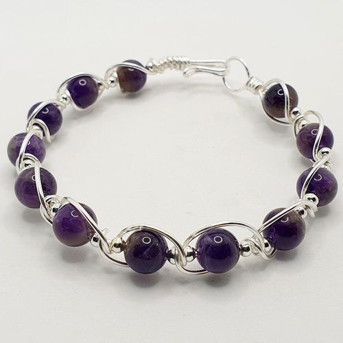 Francesca Gemstone Bracelet amethyst bracelet making kit — DIY set with beads and instructions for creating handmade jewelry