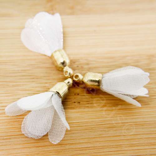 Flower Tassel Freesia - Gold Tone Cap Ivory 5pcs