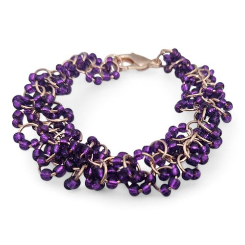 Shaggy Loop Jewellery violet jewelry making kit — DIY set with beads and instructions for creating handmade jewelry