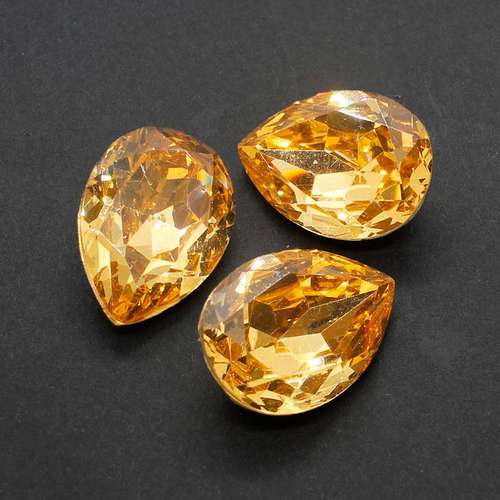 25mm resin Rivoli stone champagne — faceted round crystal-style cabochon ideal for jewelry making, settings, and crafts