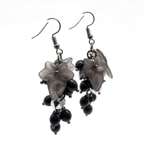 Summer Vine Earrings Black make 20 pairs earring making kit — DIY set with beads and instructions for creating handmade jewelry