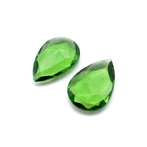 Glass Emerald Large Drop 29x20mm