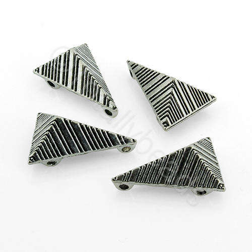 Antique Silver Metal Bead - Tetrahedron 18mm 16pcs