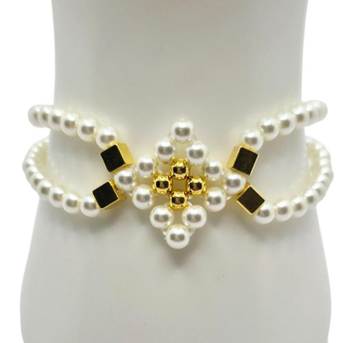 Anisa Elastic Bracelet buttermilk bracelet making kit — DIY set with beads and instructions for creating handmade jewelry