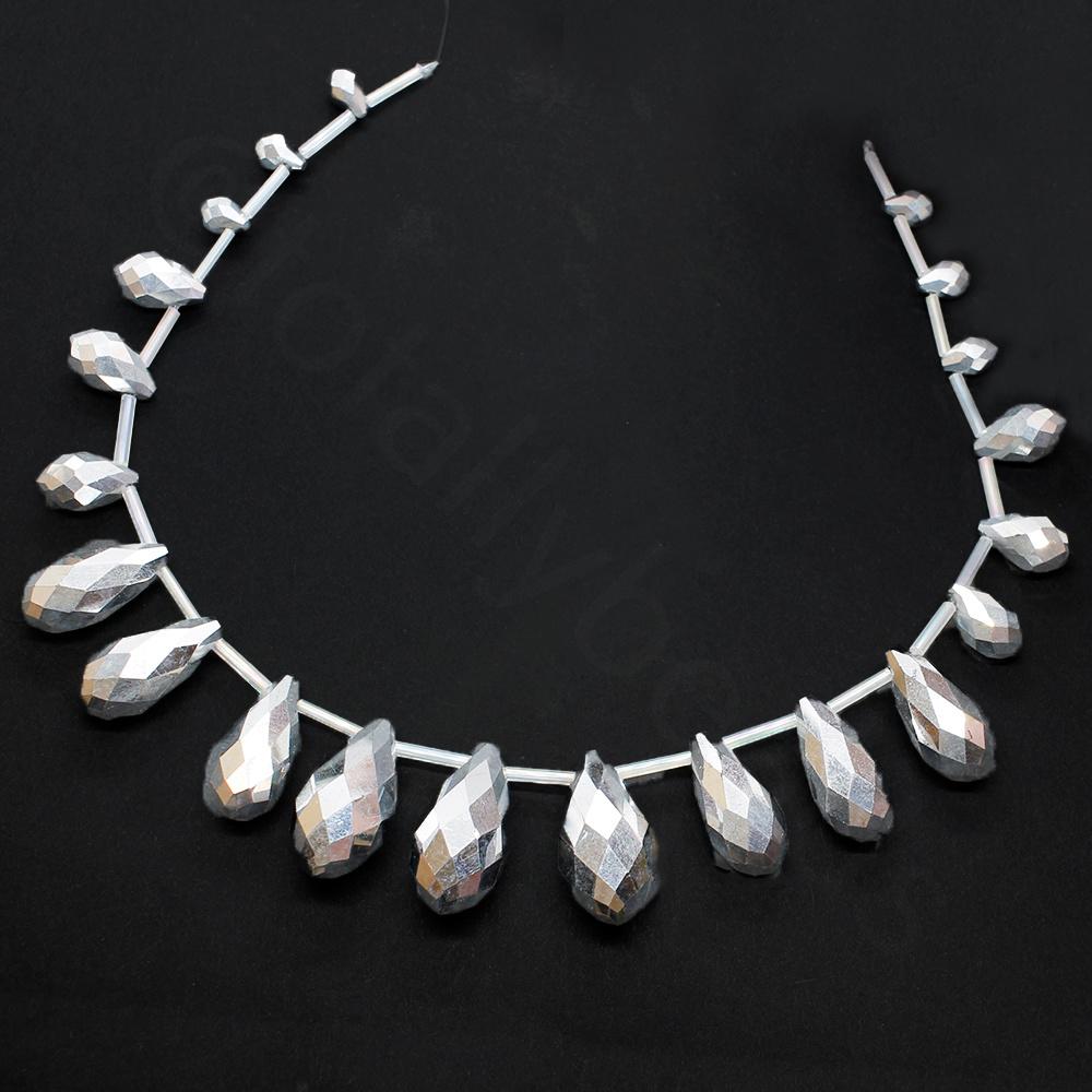 Graduated on sale crystal necklace