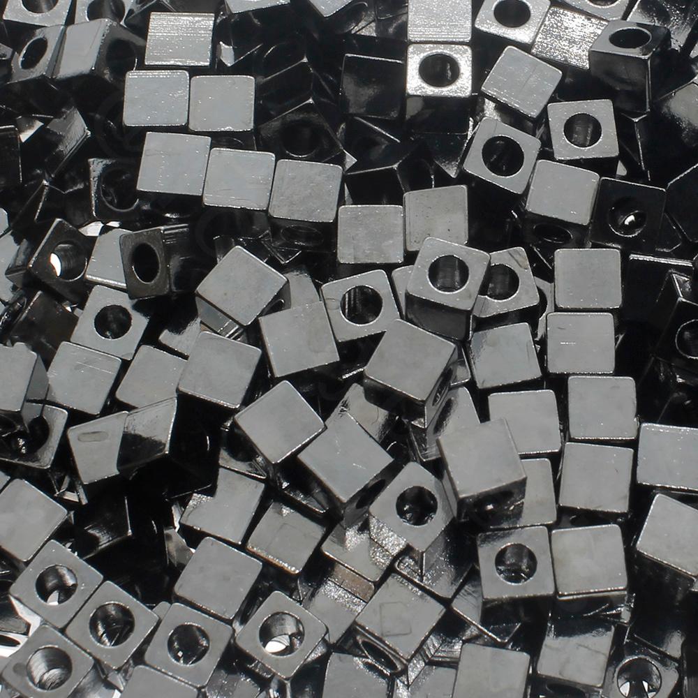 Spacer Bead Cubes 4mm 15pcs - Black Plated