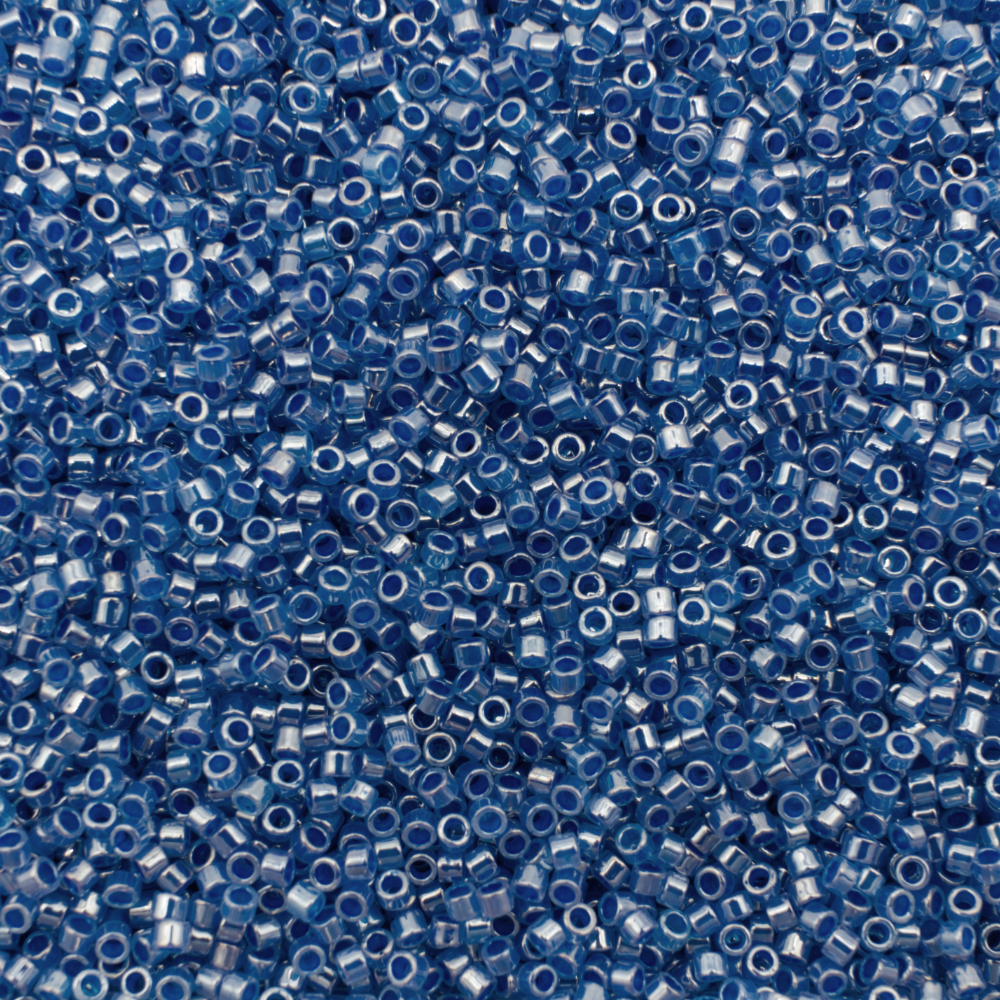 Toho Treasure Size 11 5g - Ceylon Denim Blue