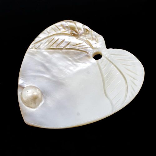 Shell Pendant Large Heart 55mm for jewellery making